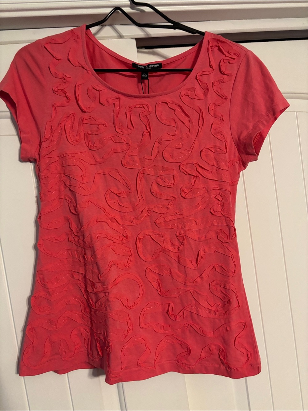 Cable & Gauge Coral Short Sleeve Ruffle Appliqué Tee